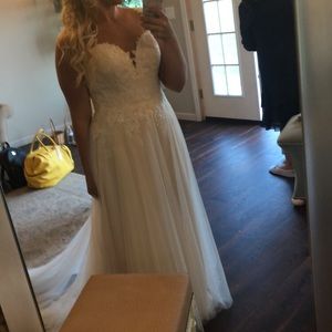 Stella York Wedding dress